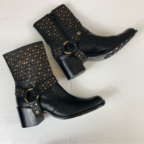 Jessica Bennett Studded Boots Size 61/2 - Picture 1 of 10